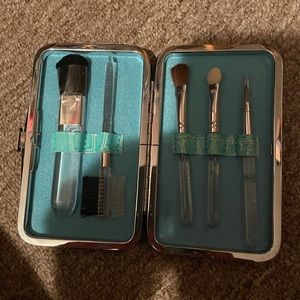 Leather mini travel makeup brush set